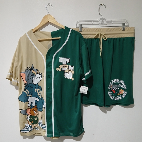 Tom and Jerry Men's Set Jersey & Shorts Size: XL (NEW) - Picture 1 of 12